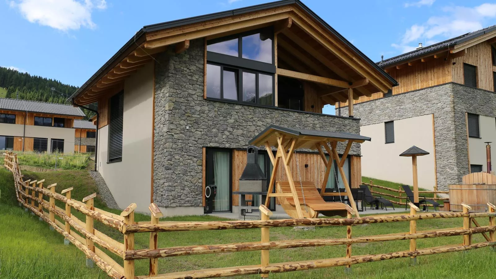 Grebenzen Lodge 44-Tuinen zomer