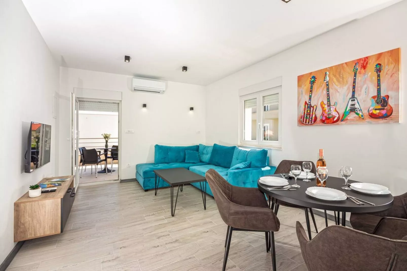 Modern Apartments with Private Balcony - Premium One Bedroom Apartment (Owner S2)