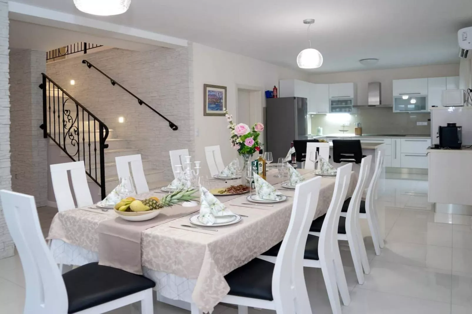 Peaceful Escape with Mountain Views, Heated Pool and Modern Amenities in Radošić - Four Bedroom Villa