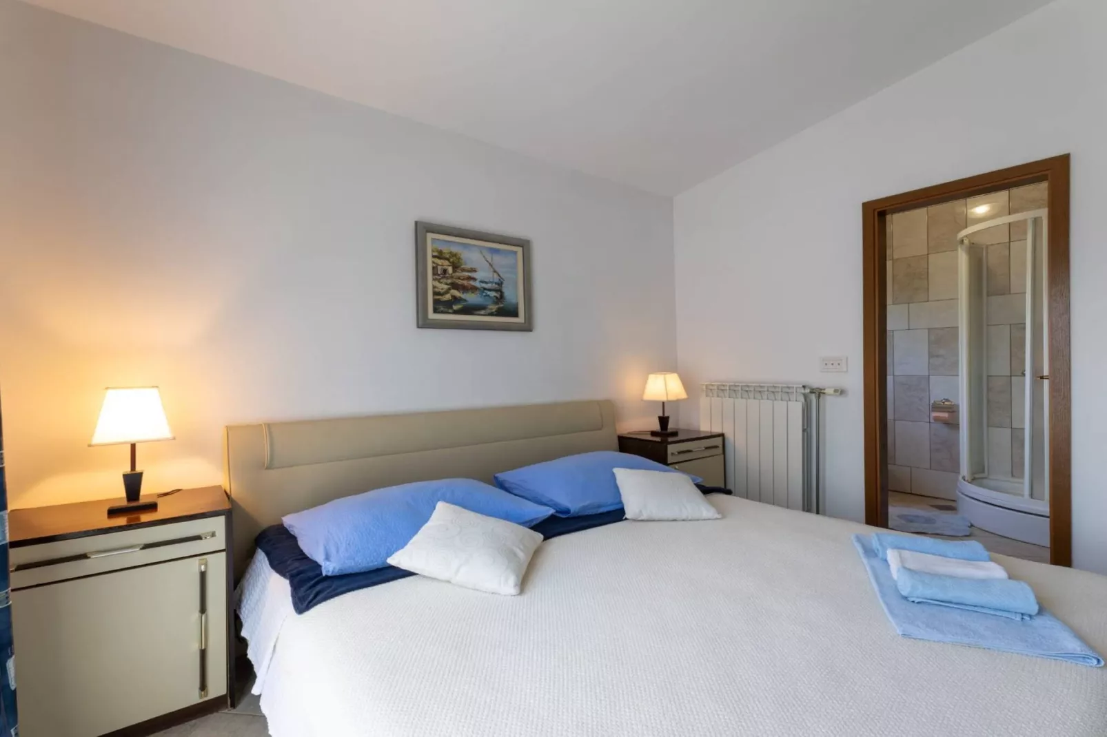 Bright and Spacious Apartment with Terrace in Kastel Stafilic - Two Bedroom Apartment with Terrace