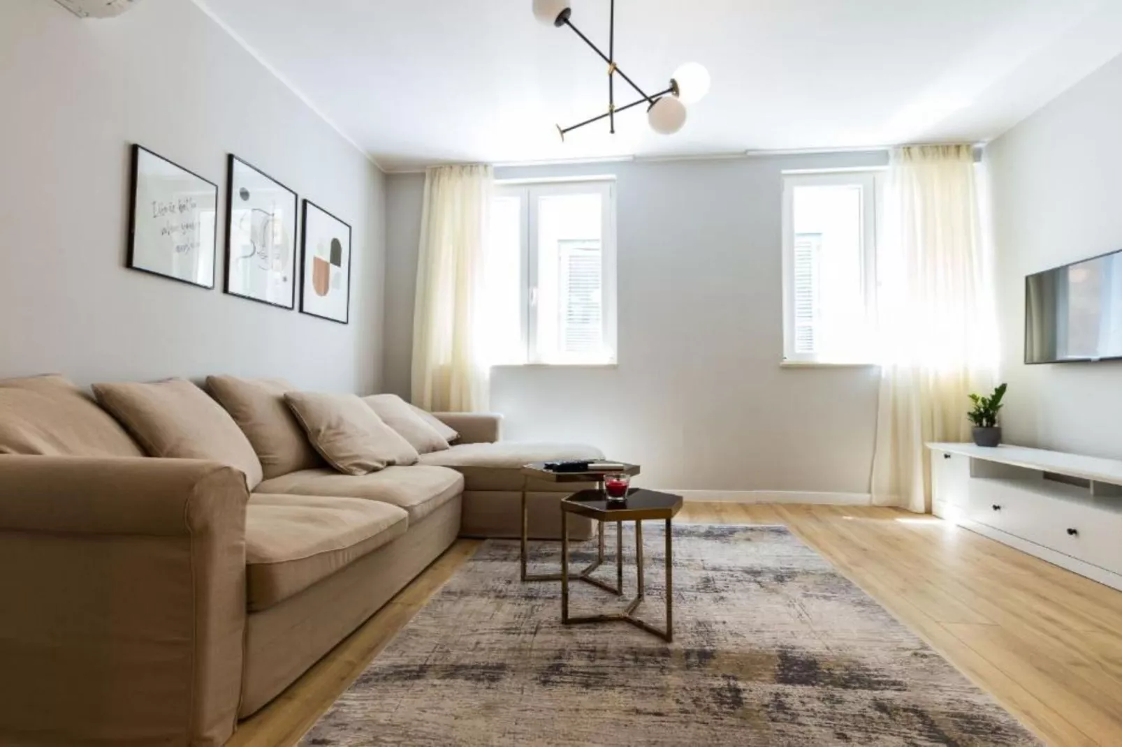 Cultural Haven Central Two Bedroom Apartment in Zadar with City Views - Two Bedroom Apartment