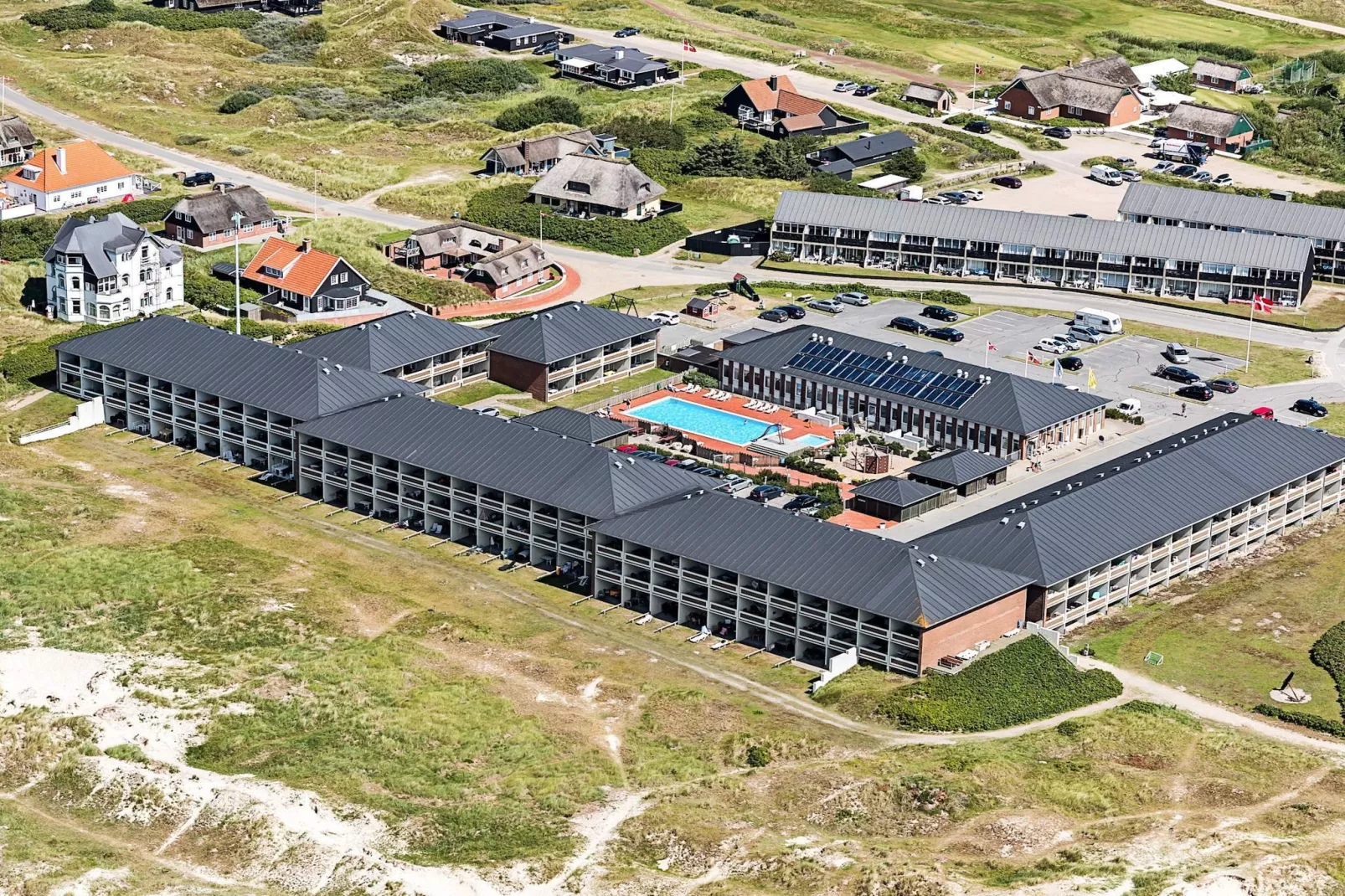 2 room w/seaview