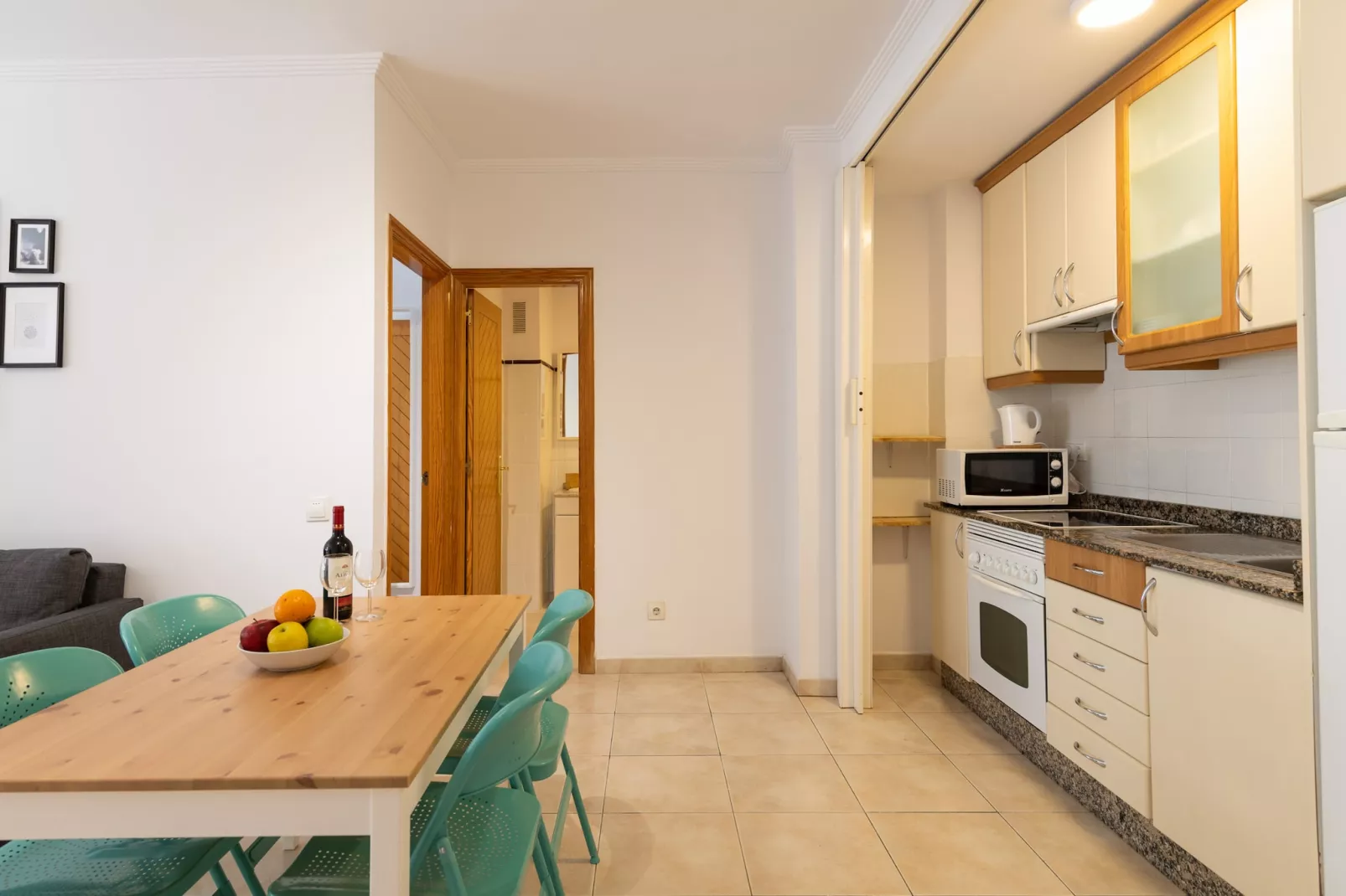 Surf Beach Canteras & Parking By CanariasGetaway