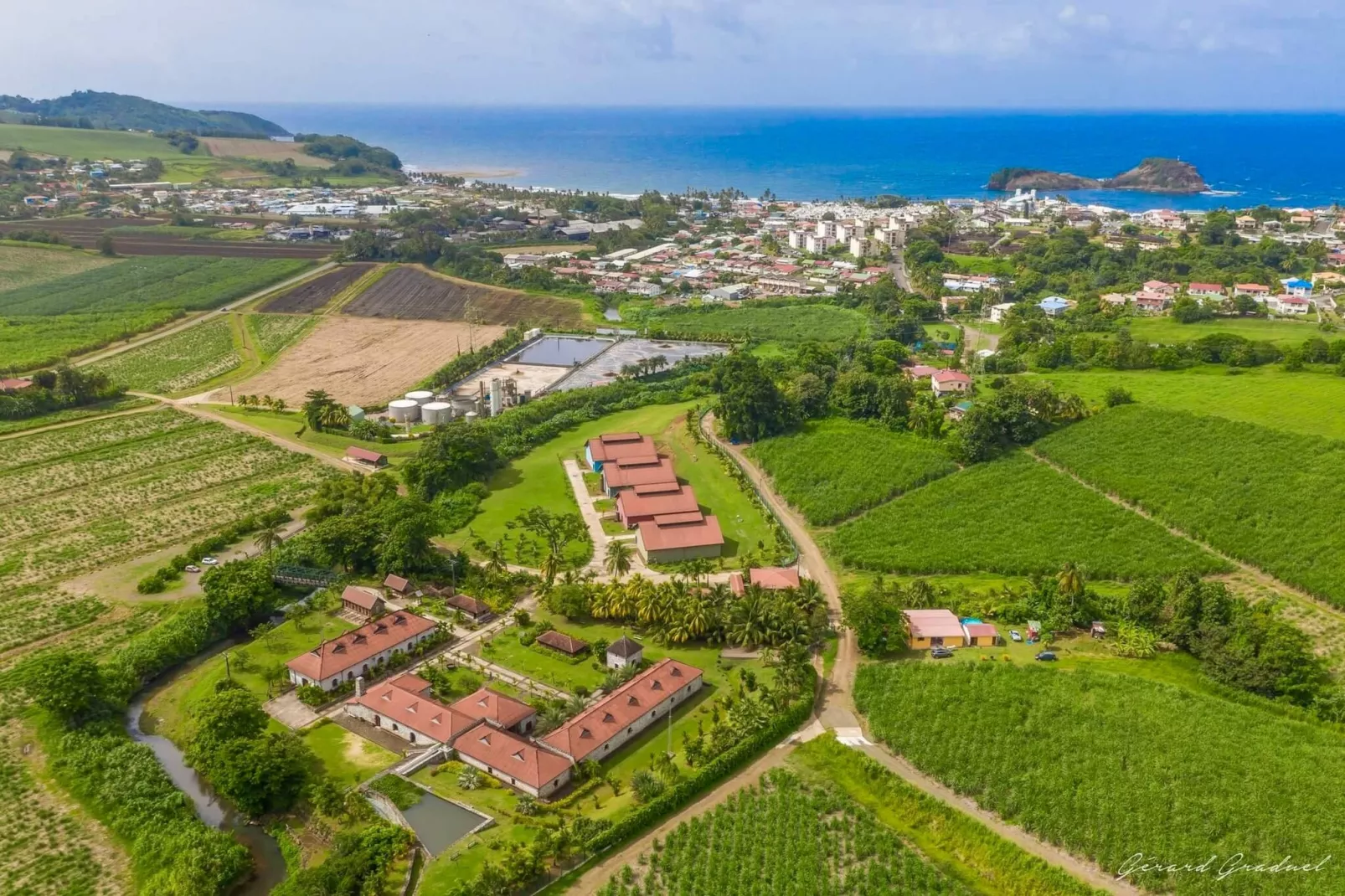 2 Bungalows avec Piscine