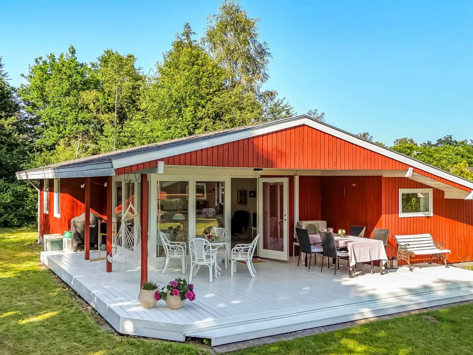 "Viktoria" - 500m from the sea-Buiten