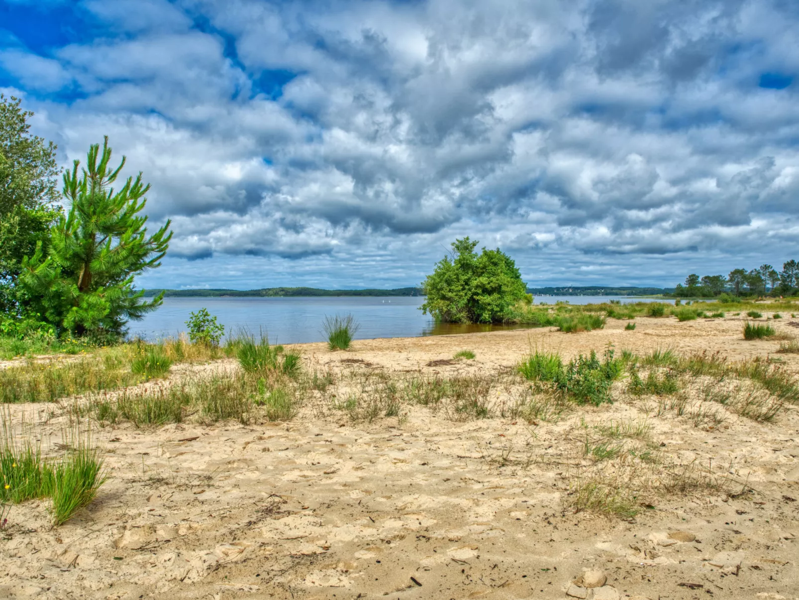 Les Océanides-Omgeving