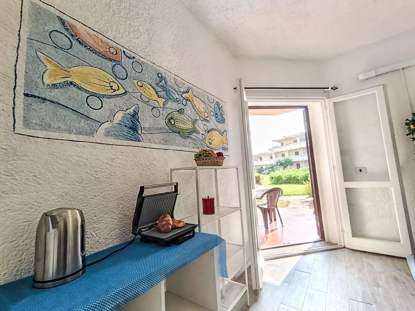 Iris 7, Terza Spiaggia-Binnen