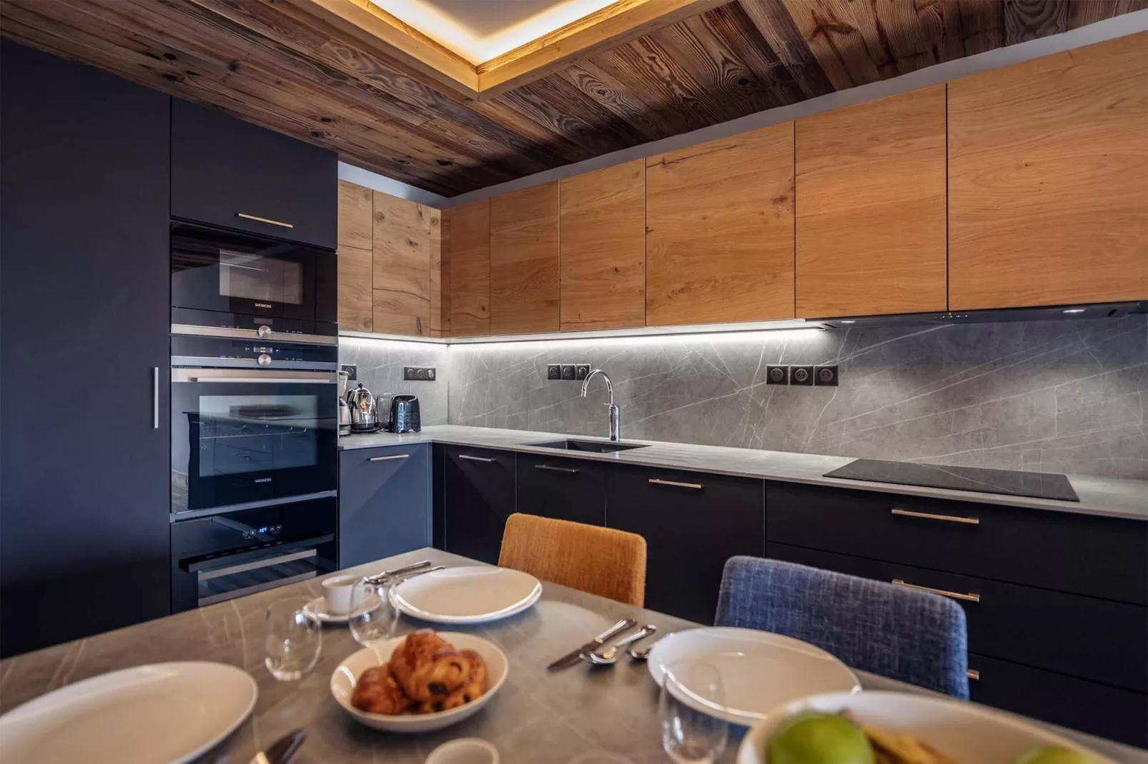 Apartment No 1 4-room duplex  2 cabins-Keuken