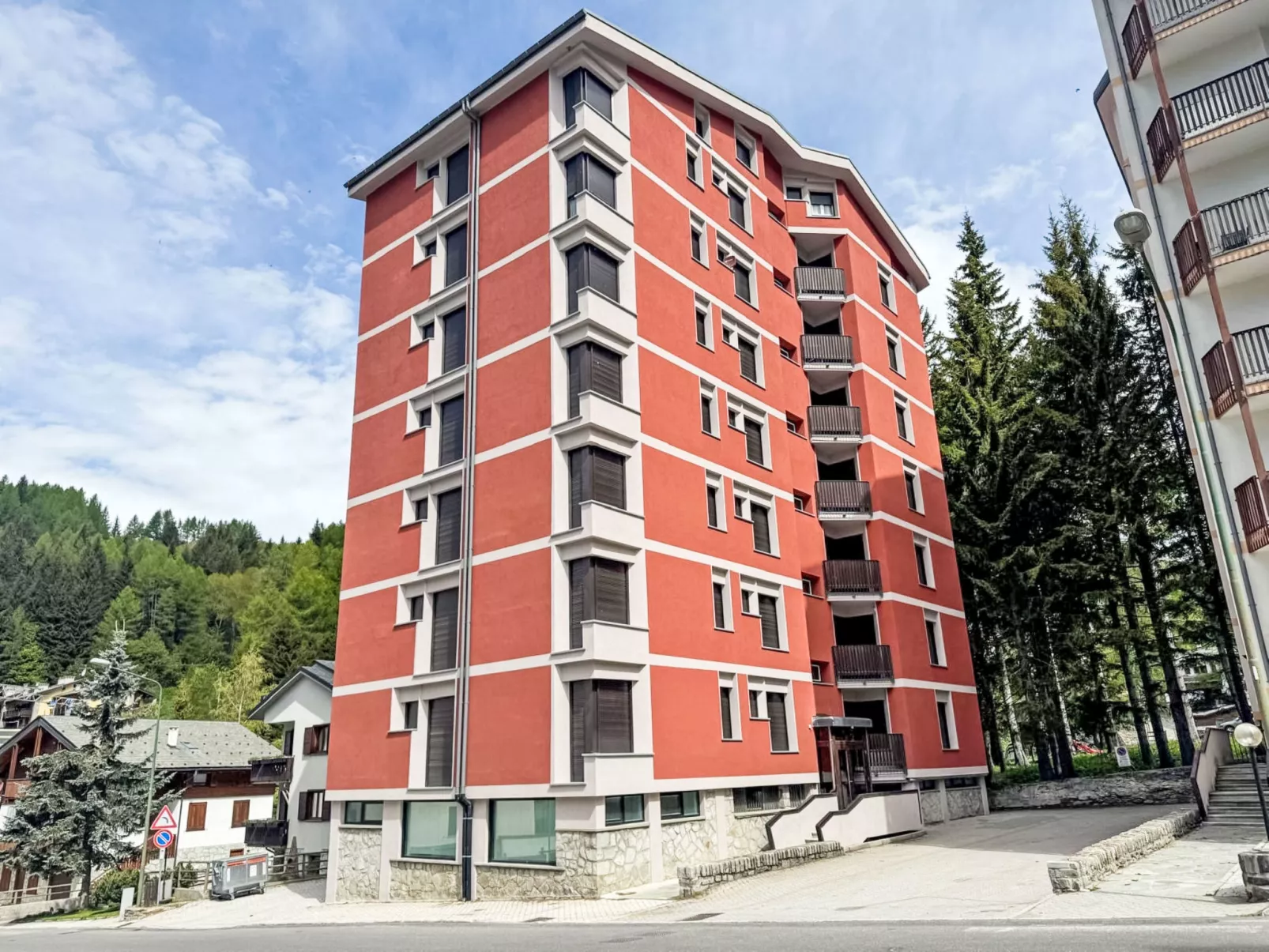 Mater Studio Flat-Buiten