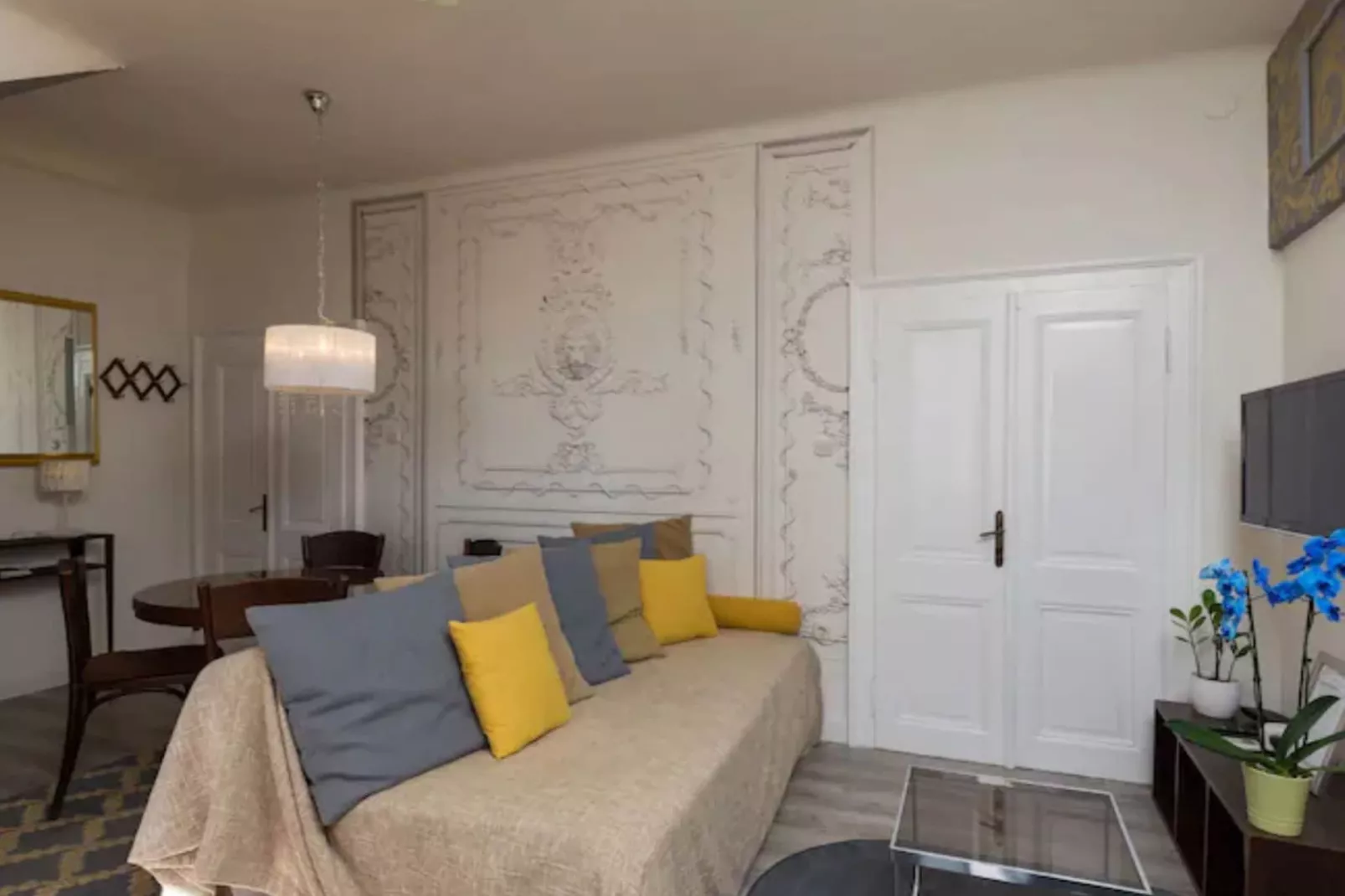 Apartment Ivančica - Double Room with Old town view-Woonkamer