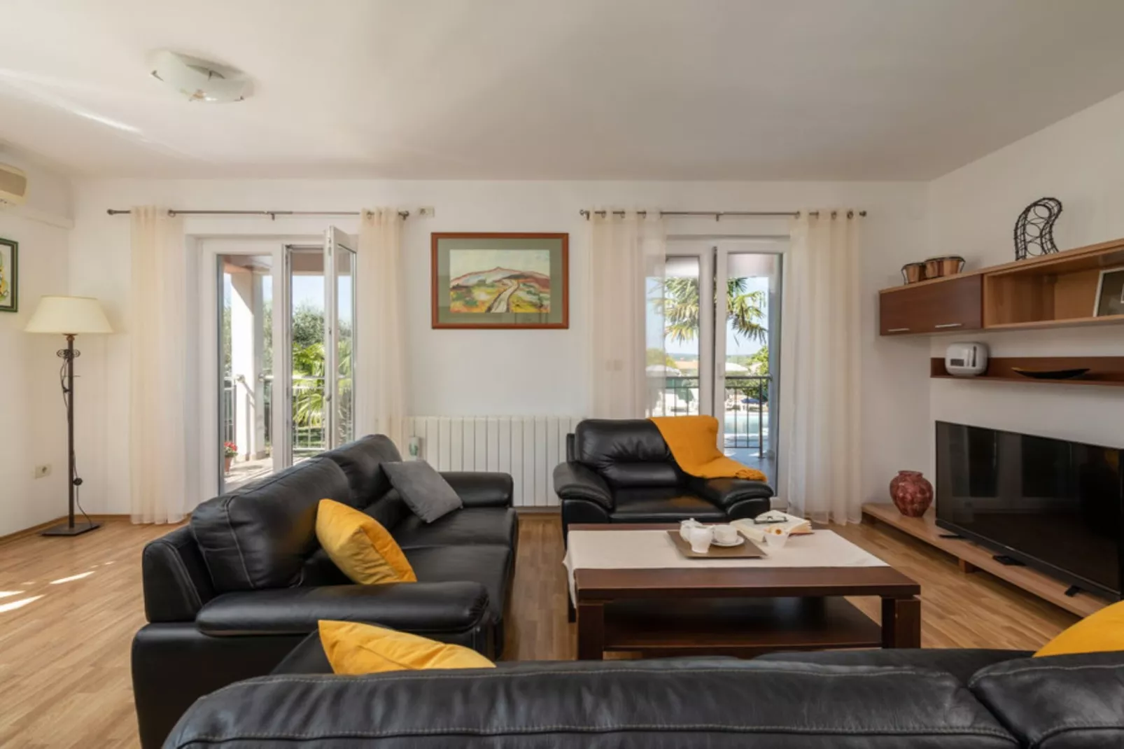 Villa SABINA - Breg Ivanovci - Three Bedroom Villa with Swimming Pool-Woonkamer