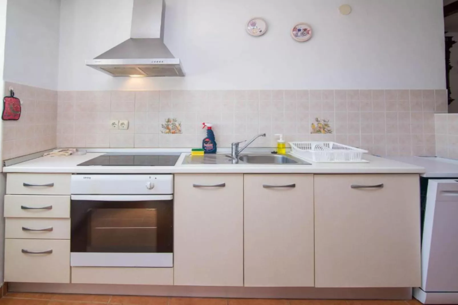 Apartments Bonic - Two Bedroom Apartment with Balcony (APP 3)-Keuken