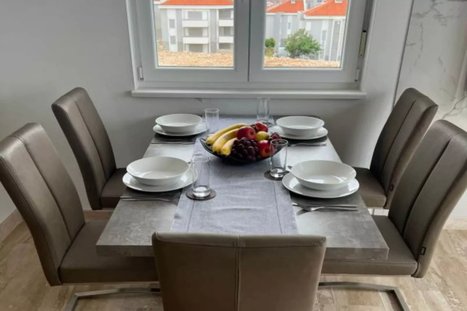 Villa Marija - Five Bedroom Villa with Terrace and Swimming Pool-Eetkamer