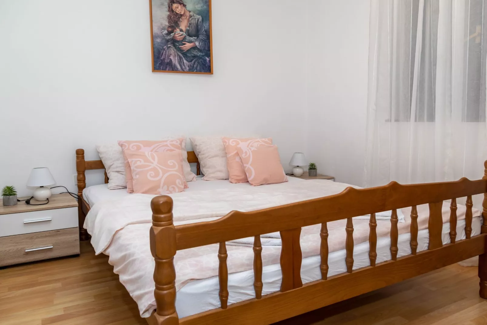 Apartments Luka & Leona - Studio Apartment with Terrace Leona-Slaapkamer