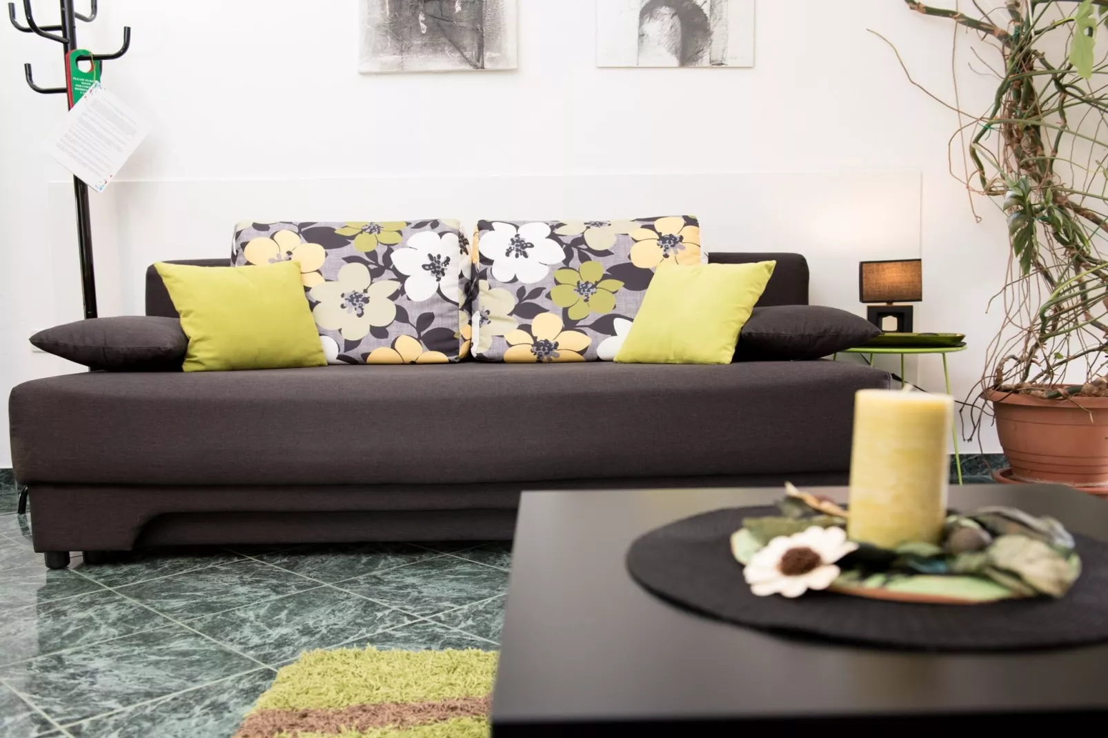 Stylish Lovran Sea View Apartments - Studio Apartment with Balcony and Sea View-Woonkamer