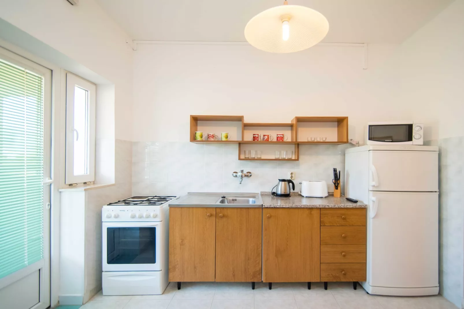 Comfortable Kastel Stafilic Apartment with Balcony - Two Bedroom Apartment with Balcony and Sea View-Woonkamer