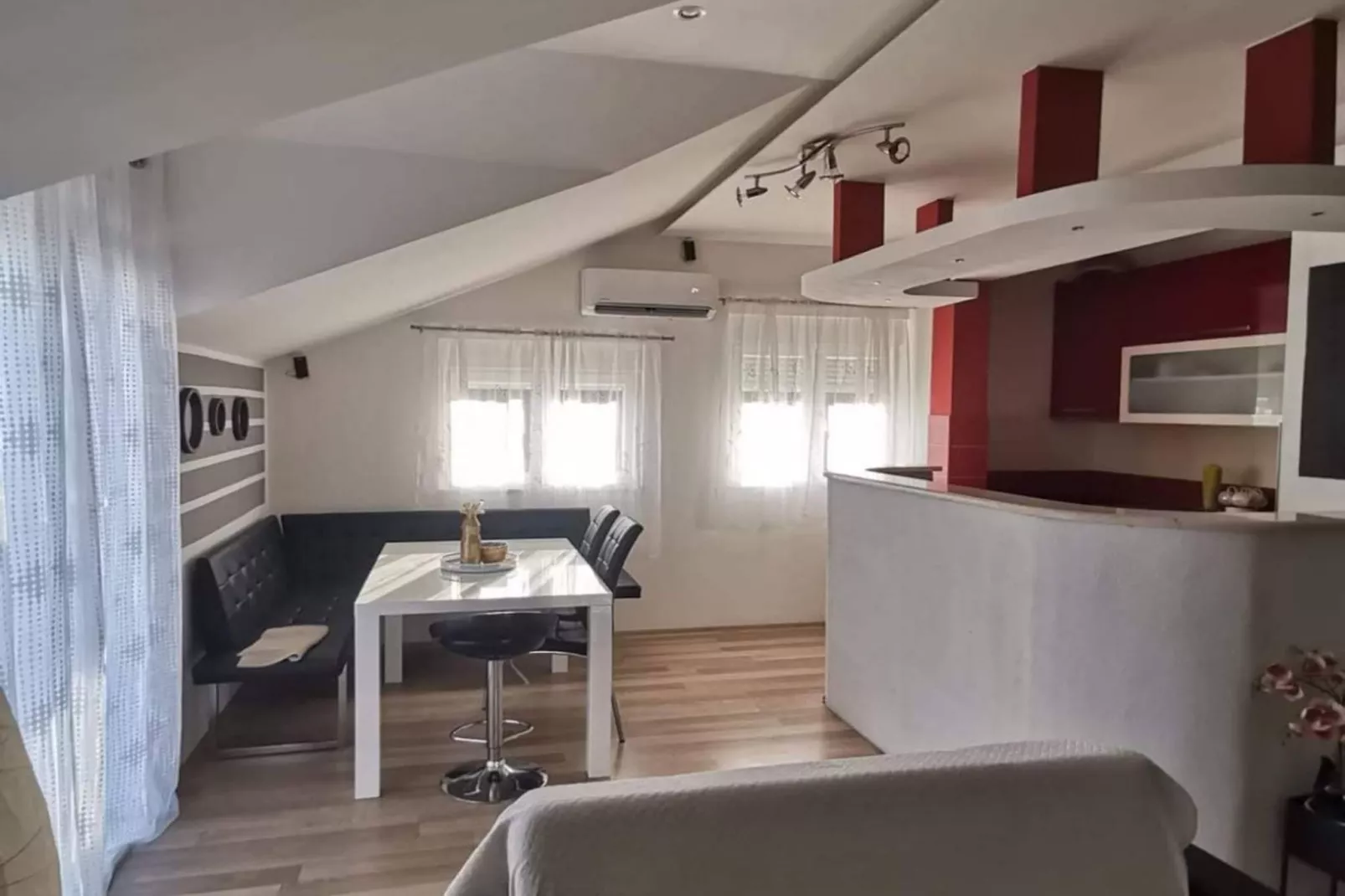 Luxury Seget Donji Apartments with Terrace and Sea View - Two Bedroom Apartment with Terrace and Sea View-Keuken