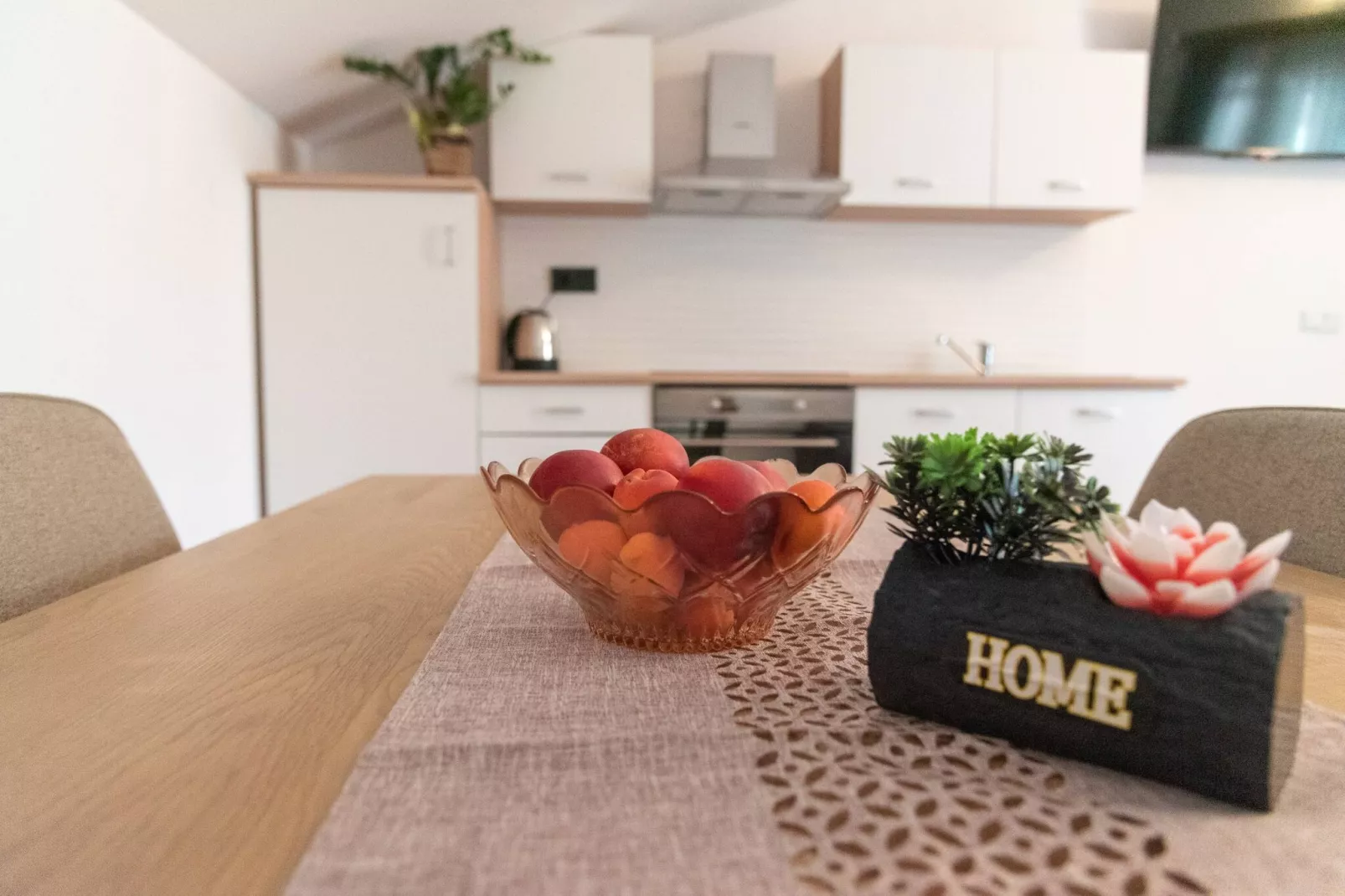 Kastel Gomilica Cozy and Stylish Apartments near the Sea - Classic One Bedroom Apartment (owner II)-Keuken