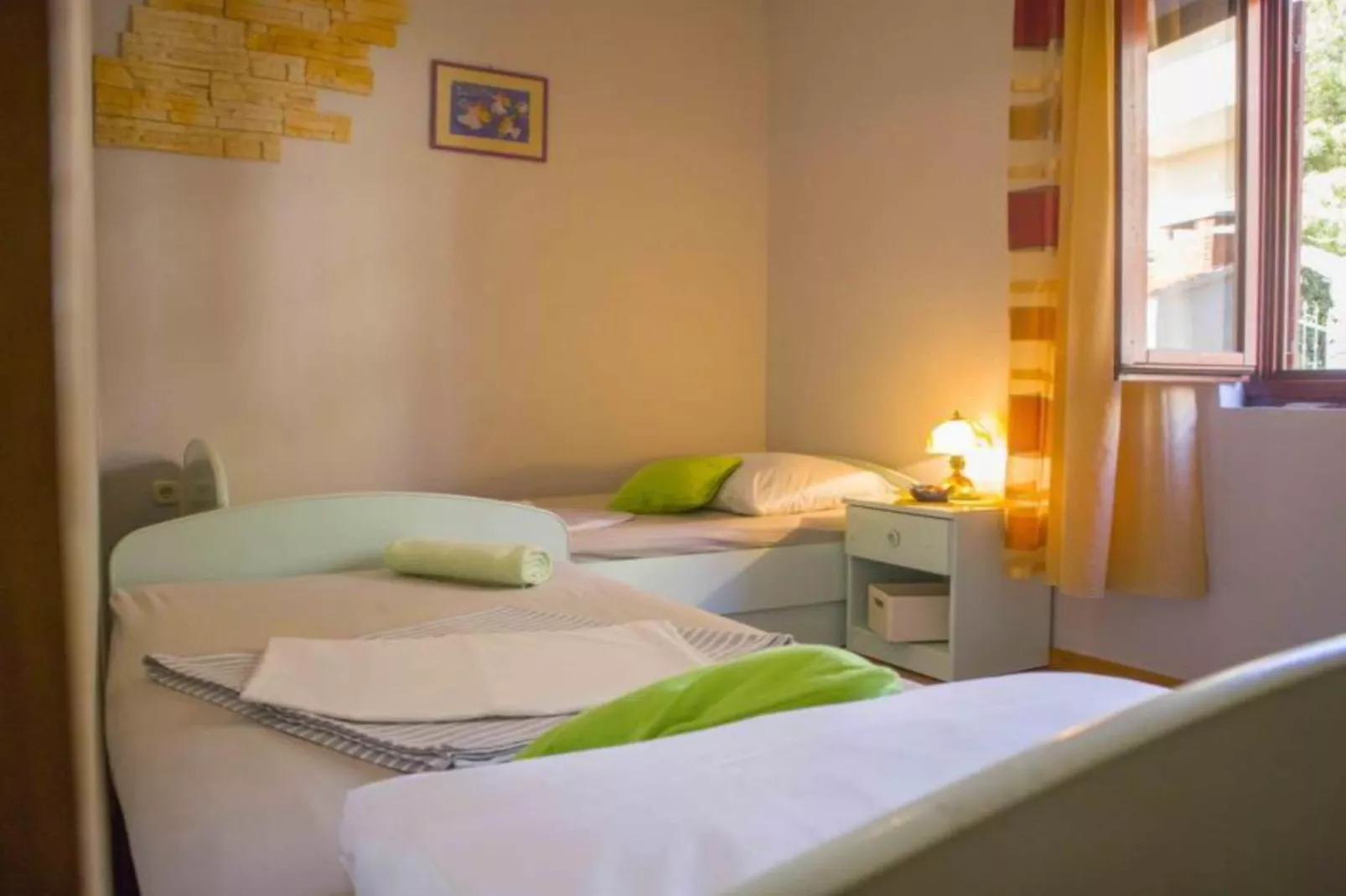 Apartments Jukica - Two Bedroom Apartment With Sea View-Slaapkamer