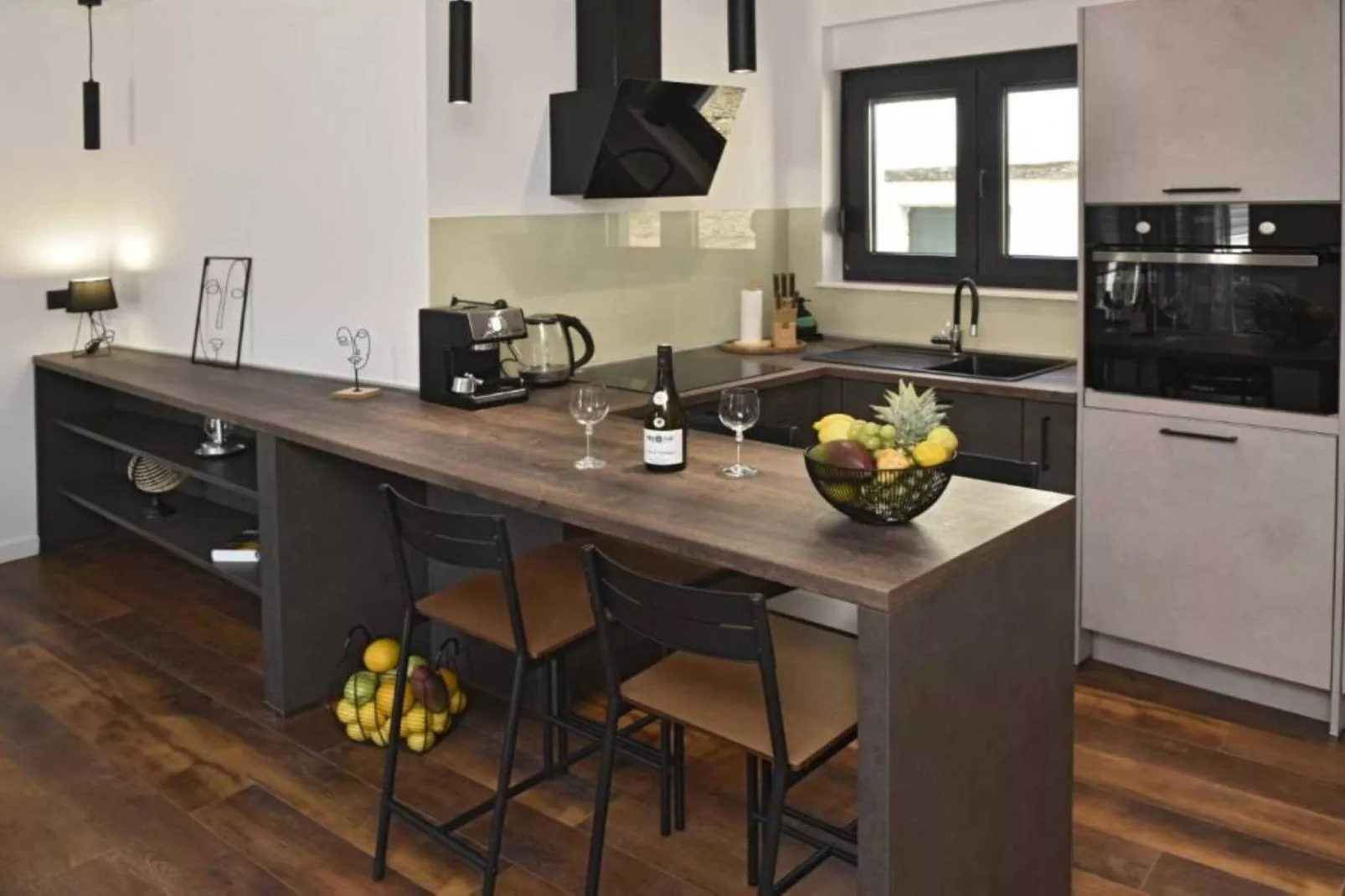 Luxury Slatine Apartments with Terrace and Garden - One Bedroom Apartment with Terrace-Keuken
