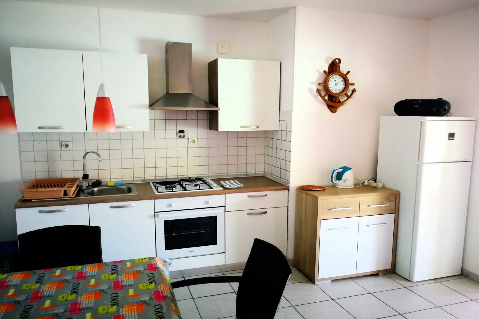 Two-Bedroom Apartment (A2-Luna)-Keuken