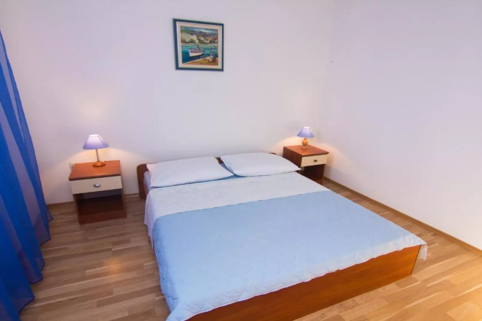 Apartment Magdic - Two Bedroom Apartment with Terrace-Slaapkamer