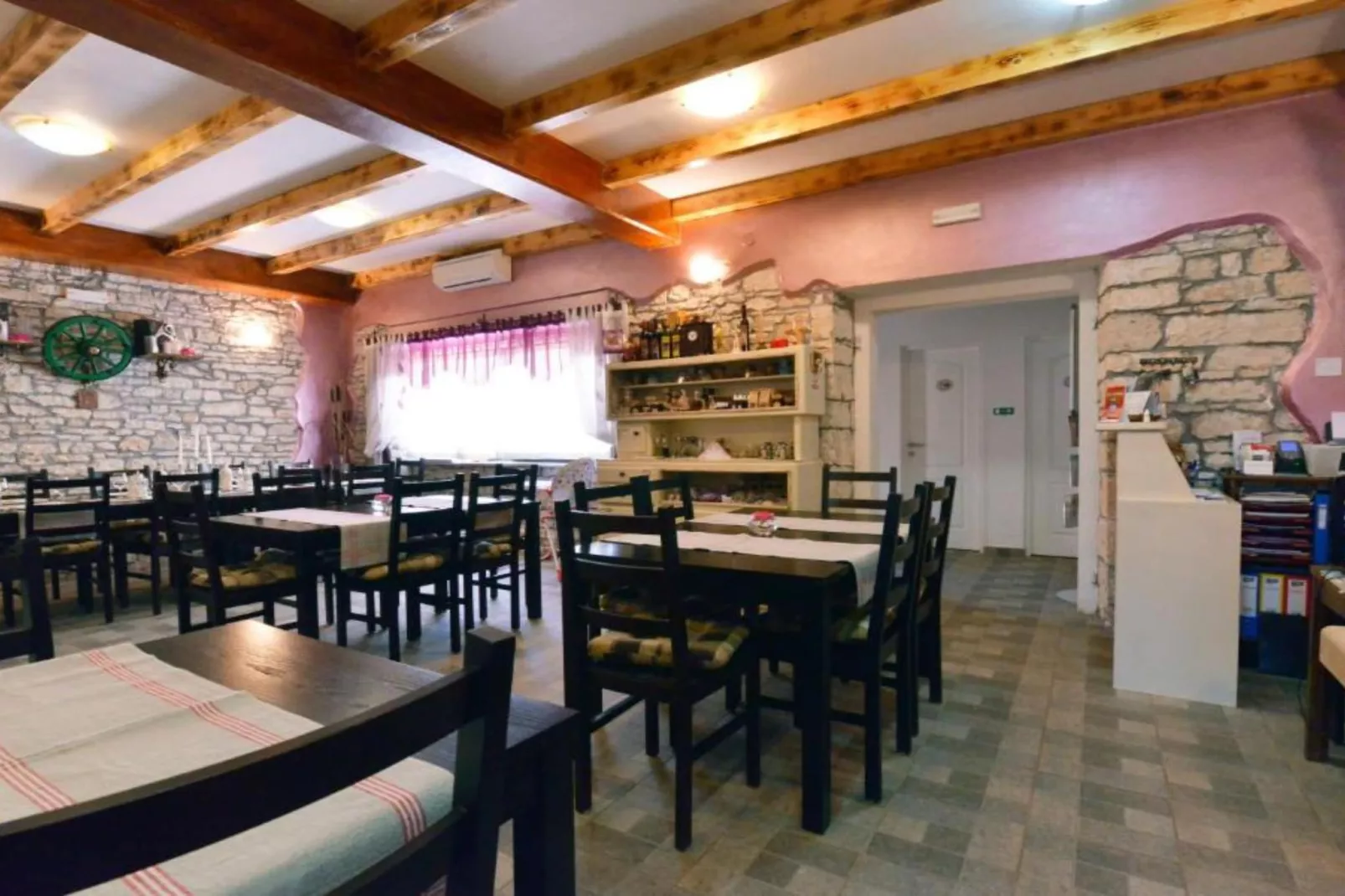 Authentic Istrian Rooms for Unforgettable Stays - Doube Room-Faciliteiten