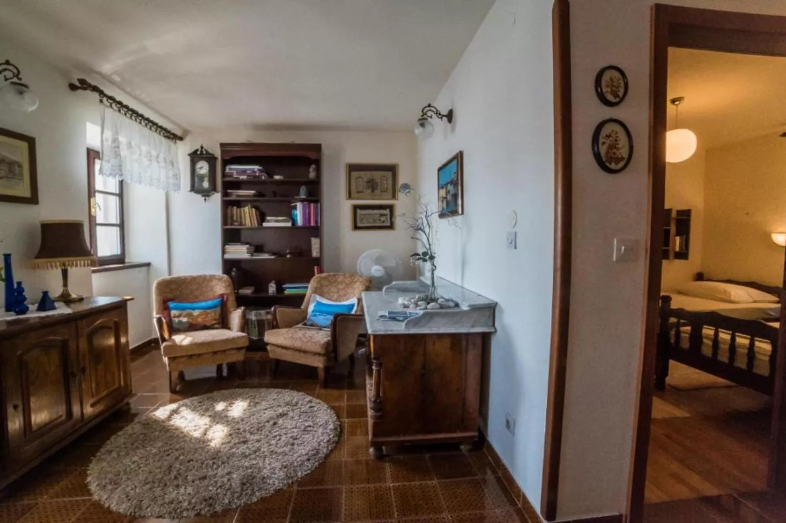 Stone House Seaside Retreat on Brač Island - Two Bedroom Apartment 2-Woonkamer