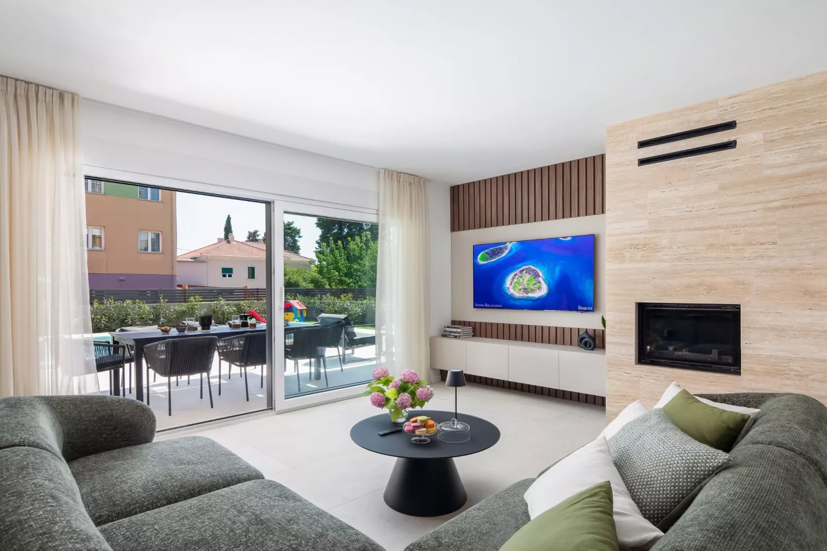 Villa Prima Lux - Four Bedroom Villa with Pool-Woonkamer