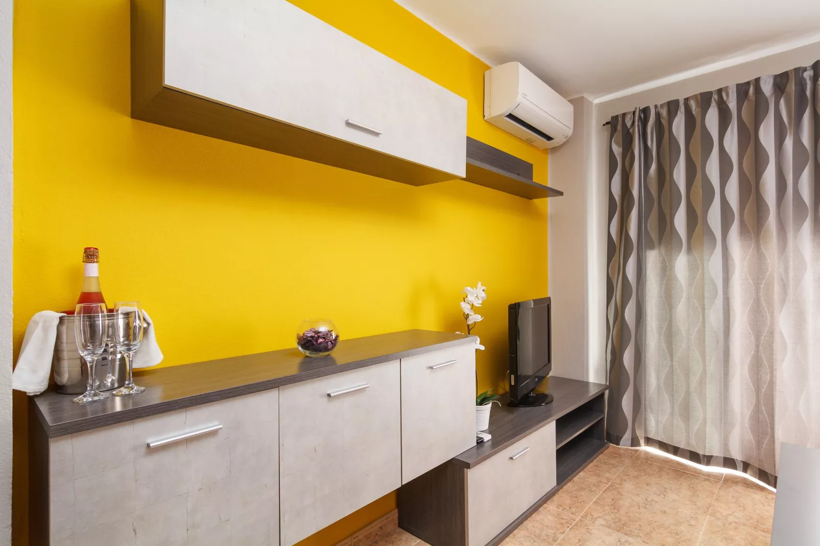 Apartmento Caribe Centro by Casasol-Woonkamer