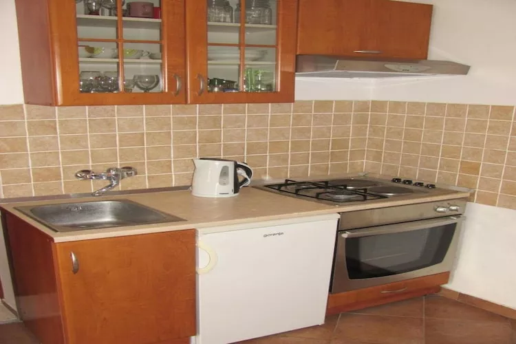 Guest House Zec - Apartment A2+2-Keuken