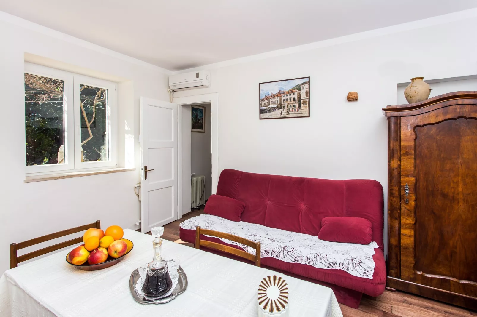 Apartments Ljubimir - One-Bedroom Apartment with Shared Terrace - Bambo-Woonkamer