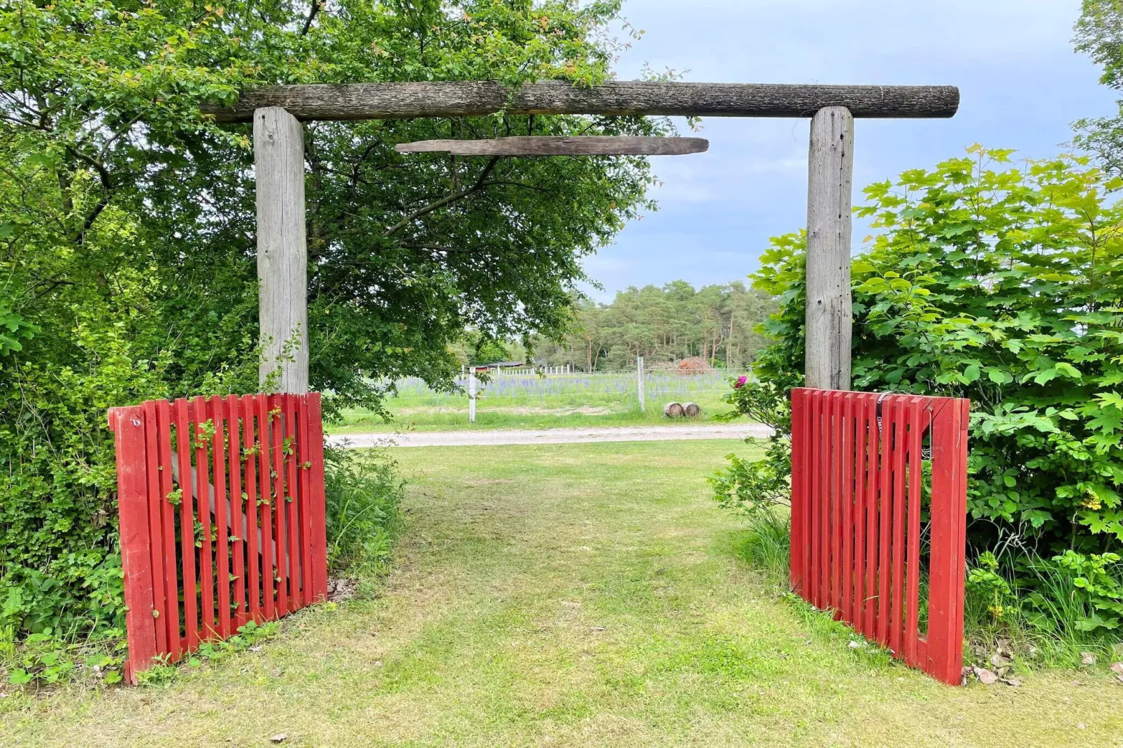 Verblijf in een schuur in het hart van Gotland-Buitenlucht
