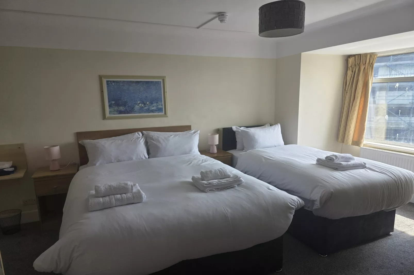 Russel Triple Room-Slaapkamer