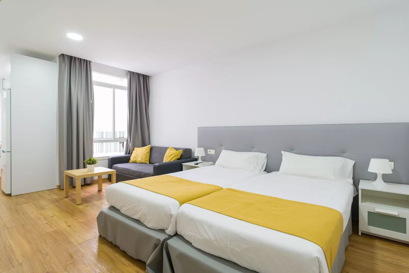 OK Las Canteras 5E by CanariasGetaway-Slaapkamer