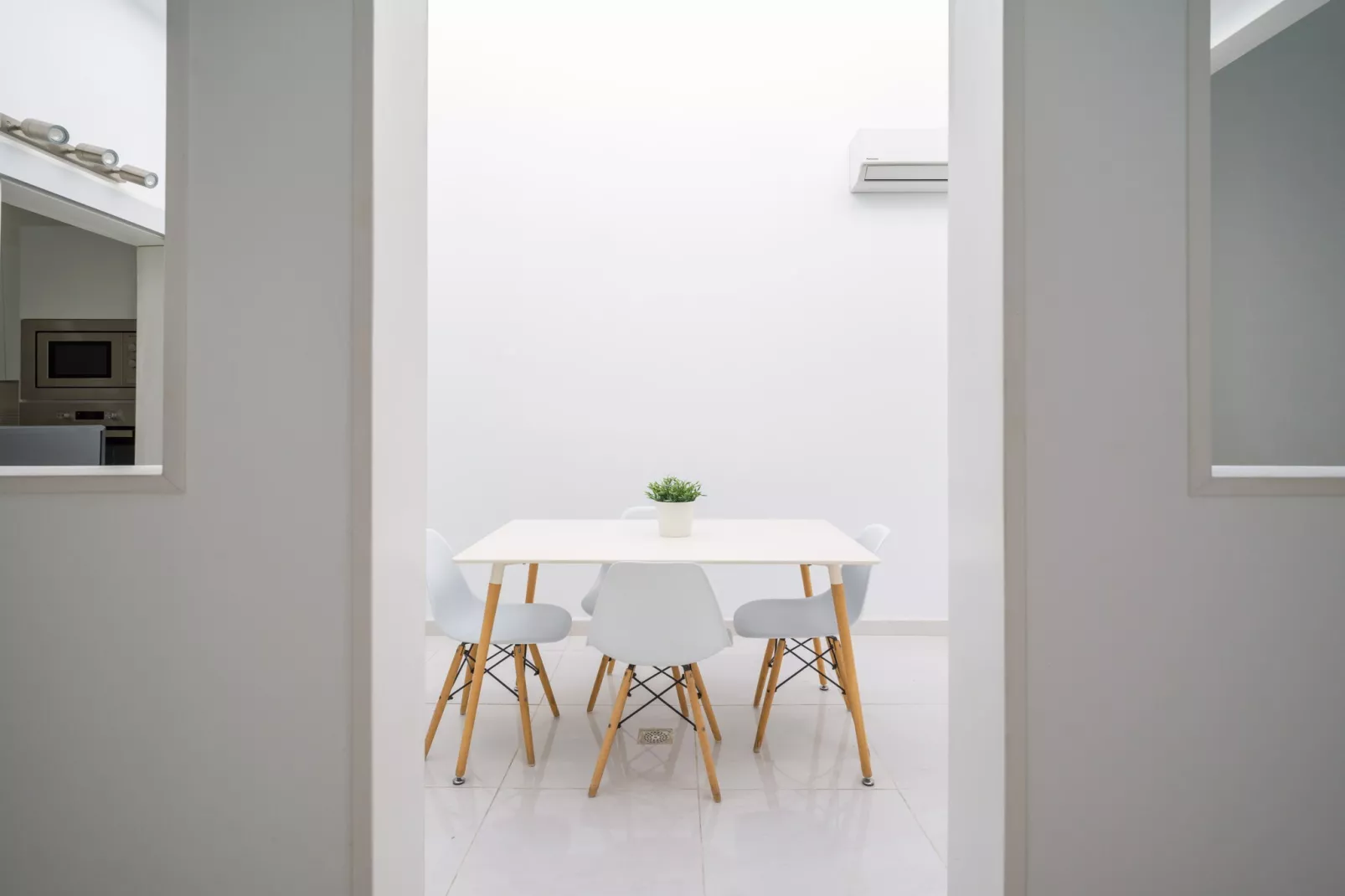 Confital Beach Home  By CanariasGetaway-Eetkamer