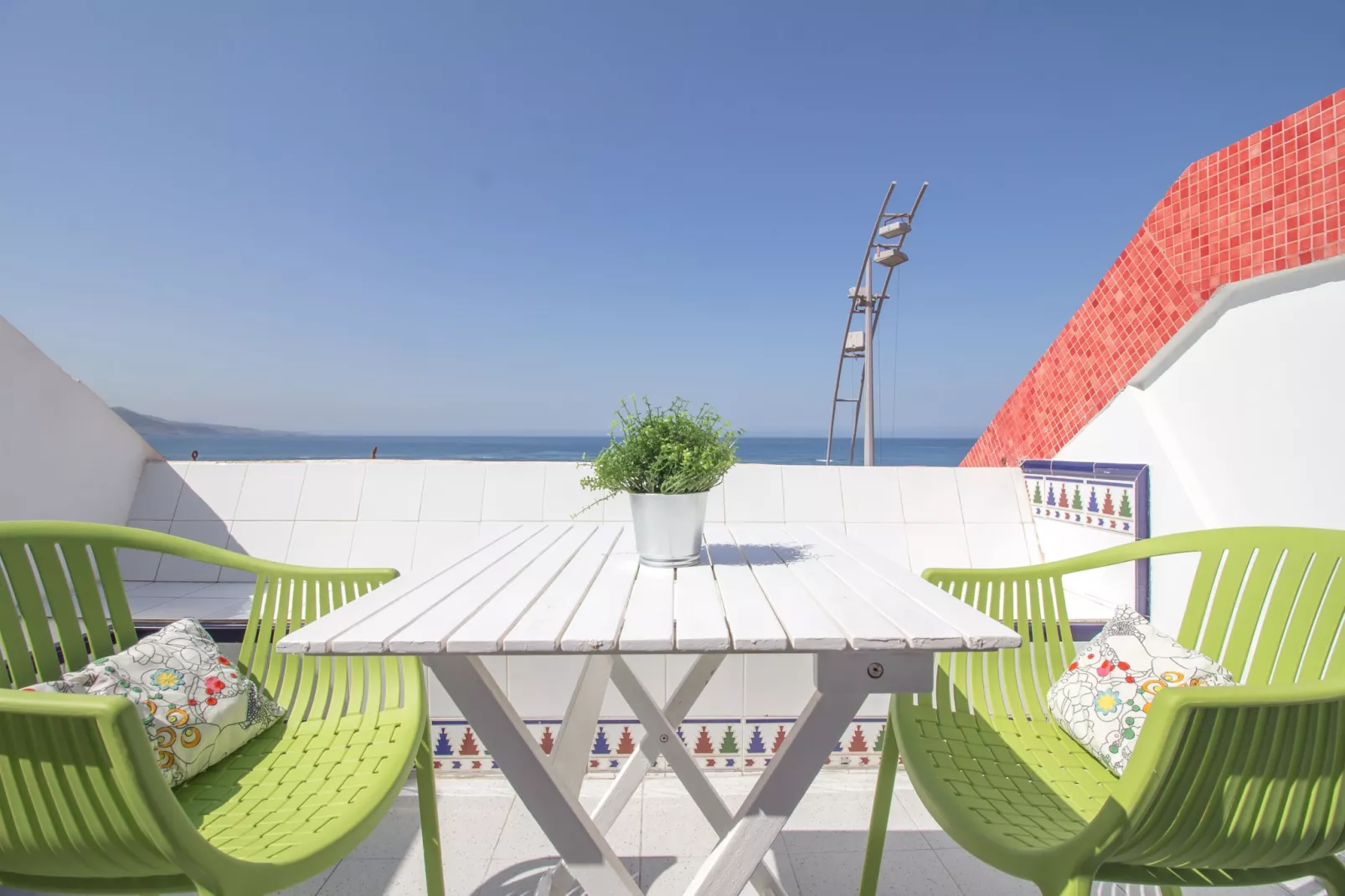 Corner Las Canteras Beach  by Canariasgetaway-Terras
