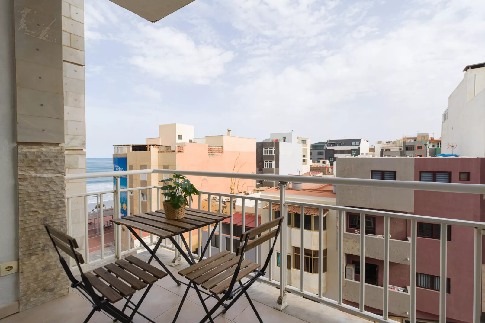 Canteras Sport Beach by Canariasgetaway-Terrasbalkon