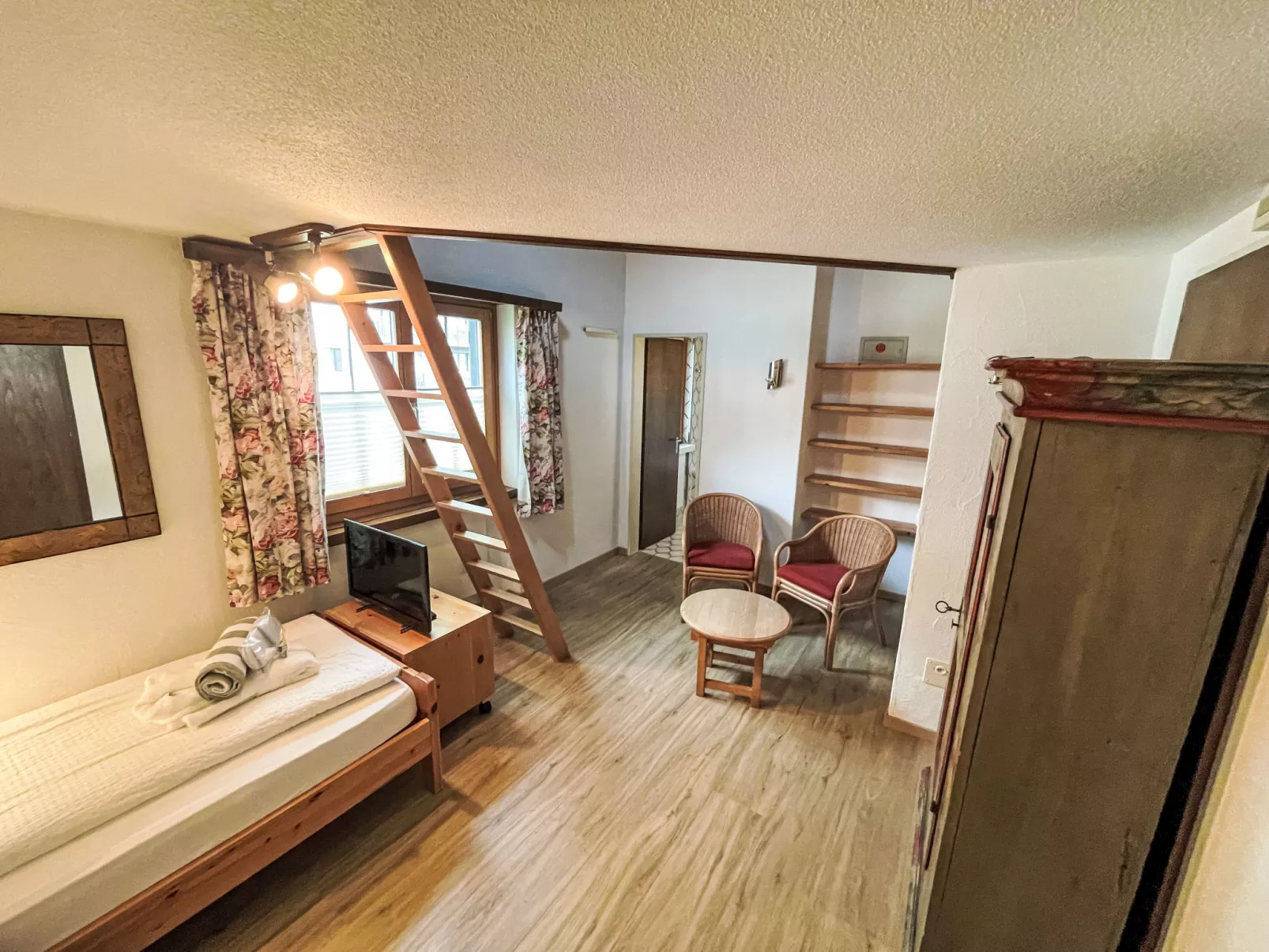 La Siala Apt.66-Binnen