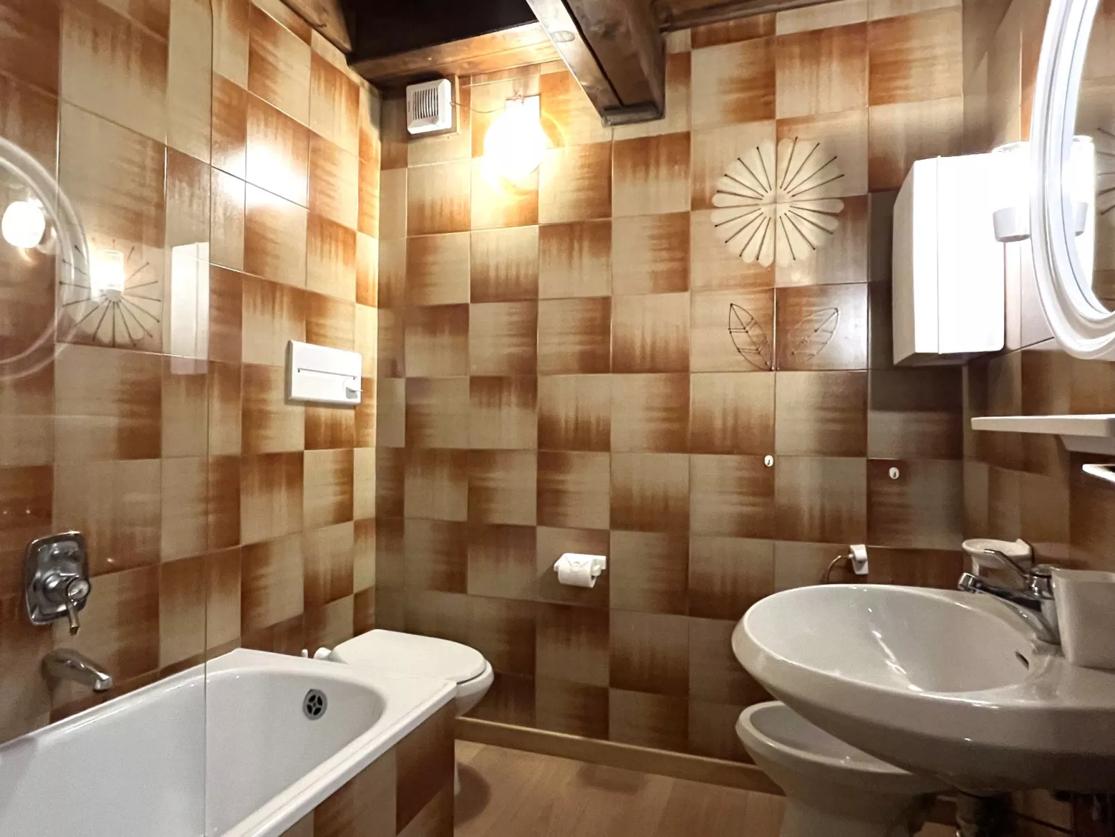 Mansarda al Doss-Binnen