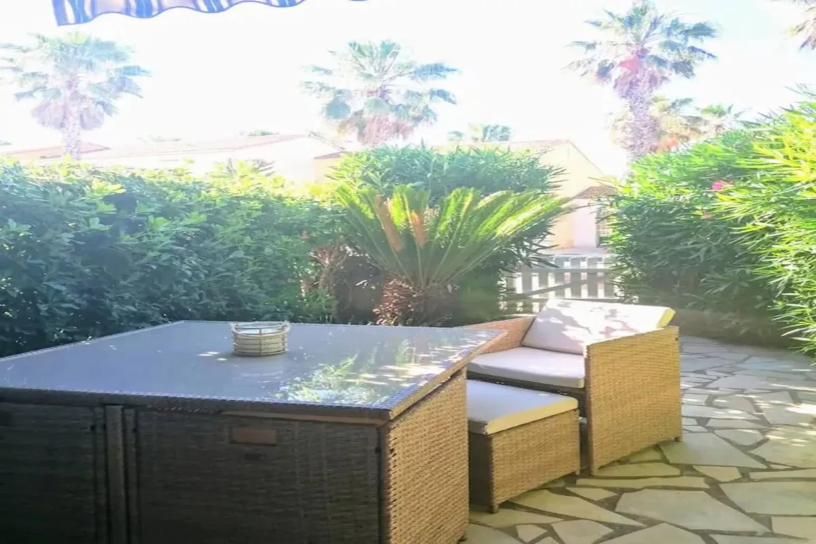 04 MerBella Villa Co-Terrasbalkon
