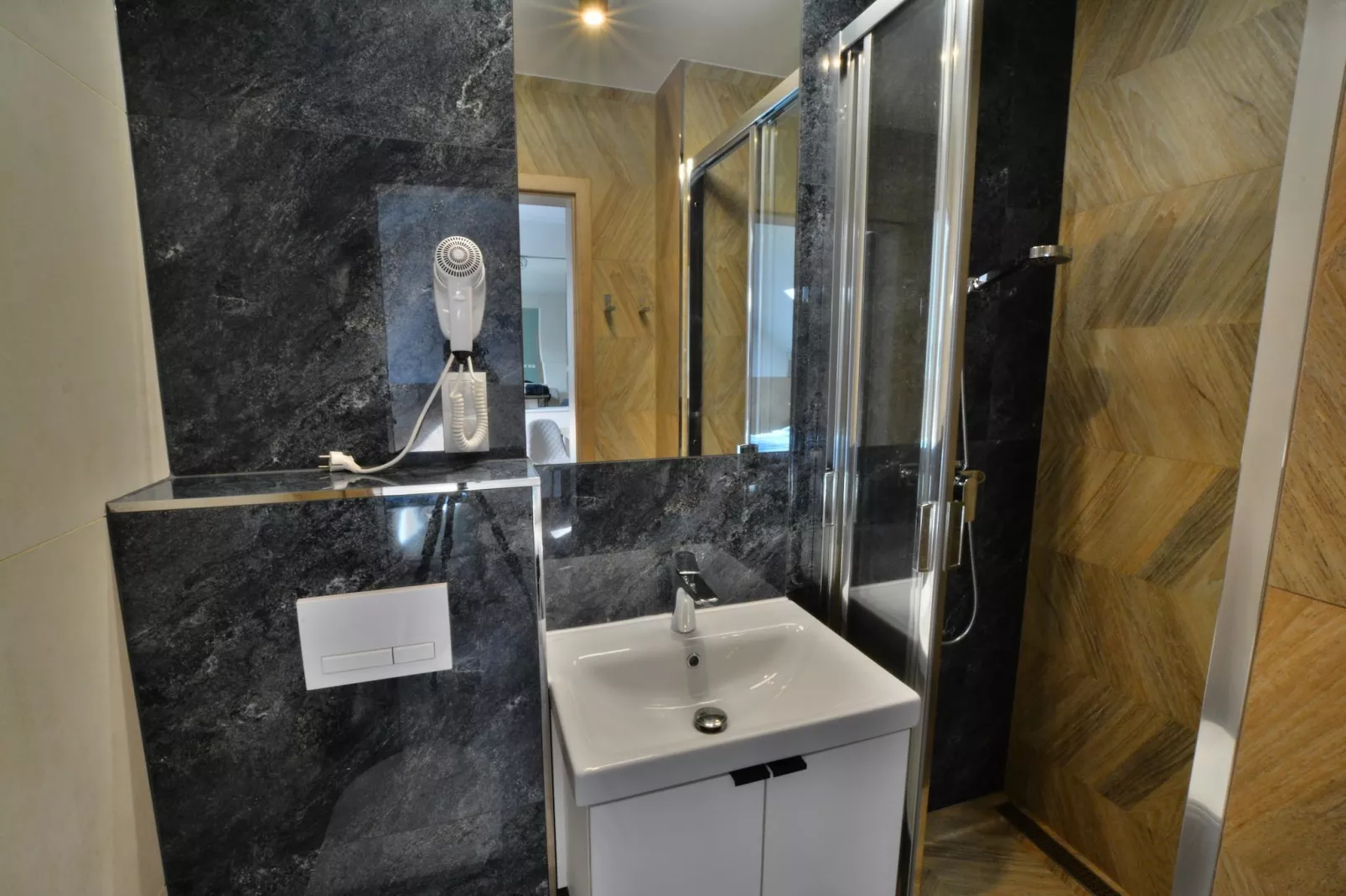 Apartament Nr 2 2-osobowy 20 m2 Ustronie Morskie-Badkamer