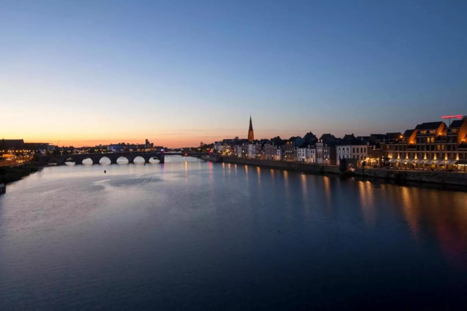 Resort Maastricht 17-Gebieden zomer 20km