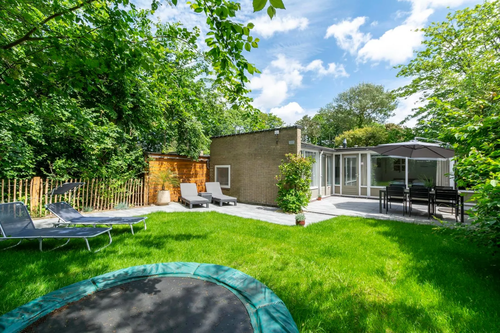 Duinland 197-Tuinen zomer