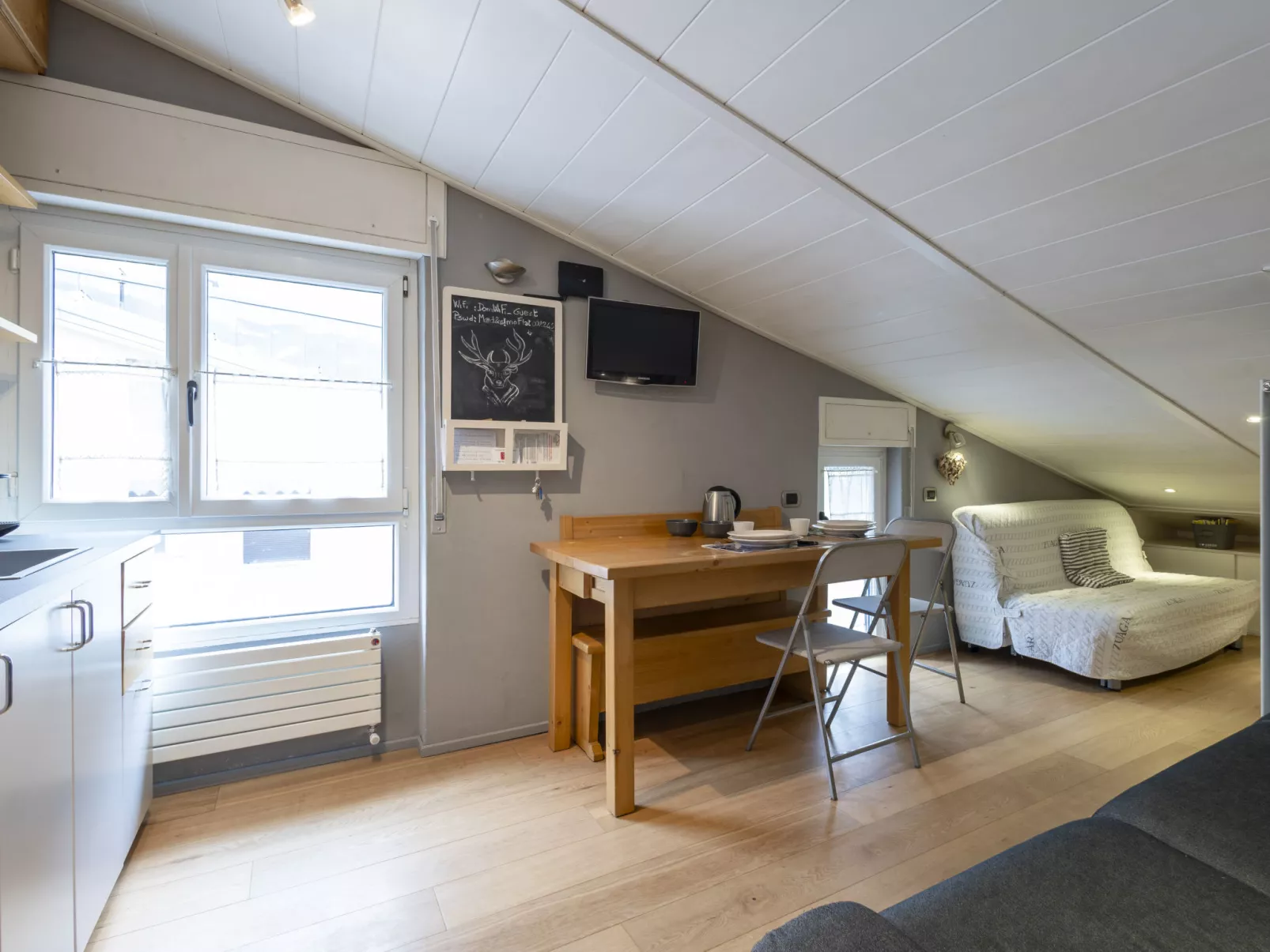Mater Studio Flat-Binnen