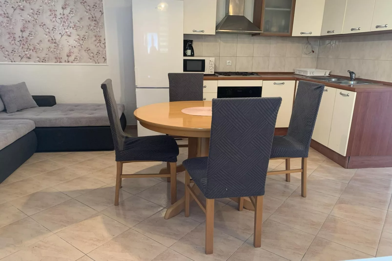Apartments J&M 2 - One Bedroom Apartment with Terrace-Woonkamer