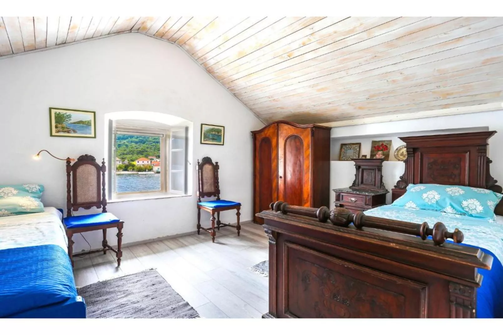 Seaside Holiday Home Andrija - Two Bedroom Holiday Home with Sea View-Slaapkamer