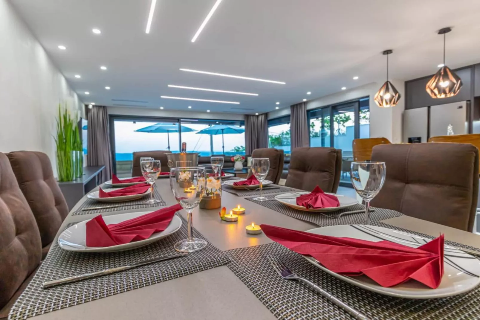Lorena Stylish Sea View Villa - Four Bedroom Villa with Private Pool-Woonkamer