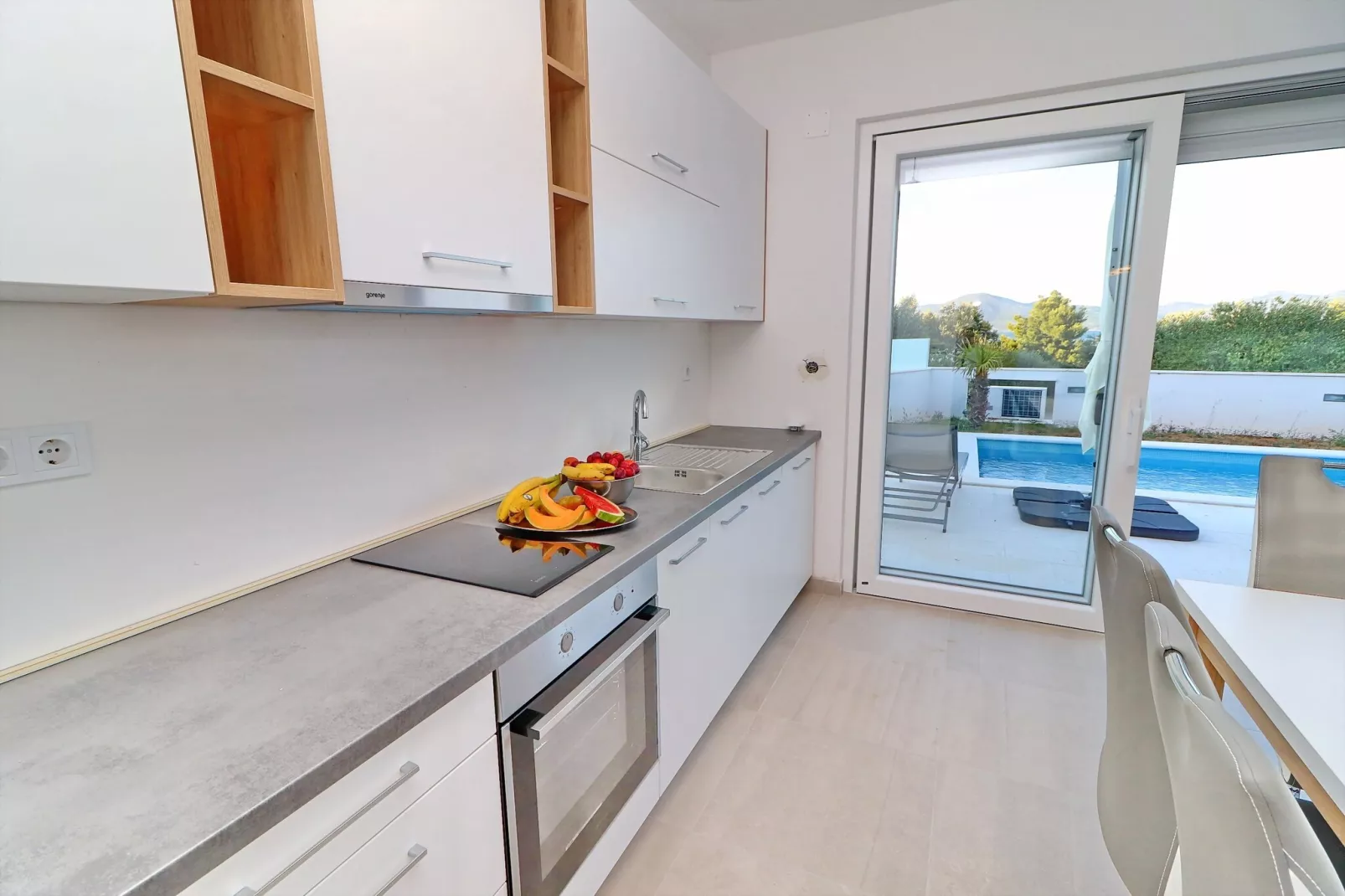 Villa E & D  - Four Bedroom Villa with Pool and Patio - Villa D-Keuken