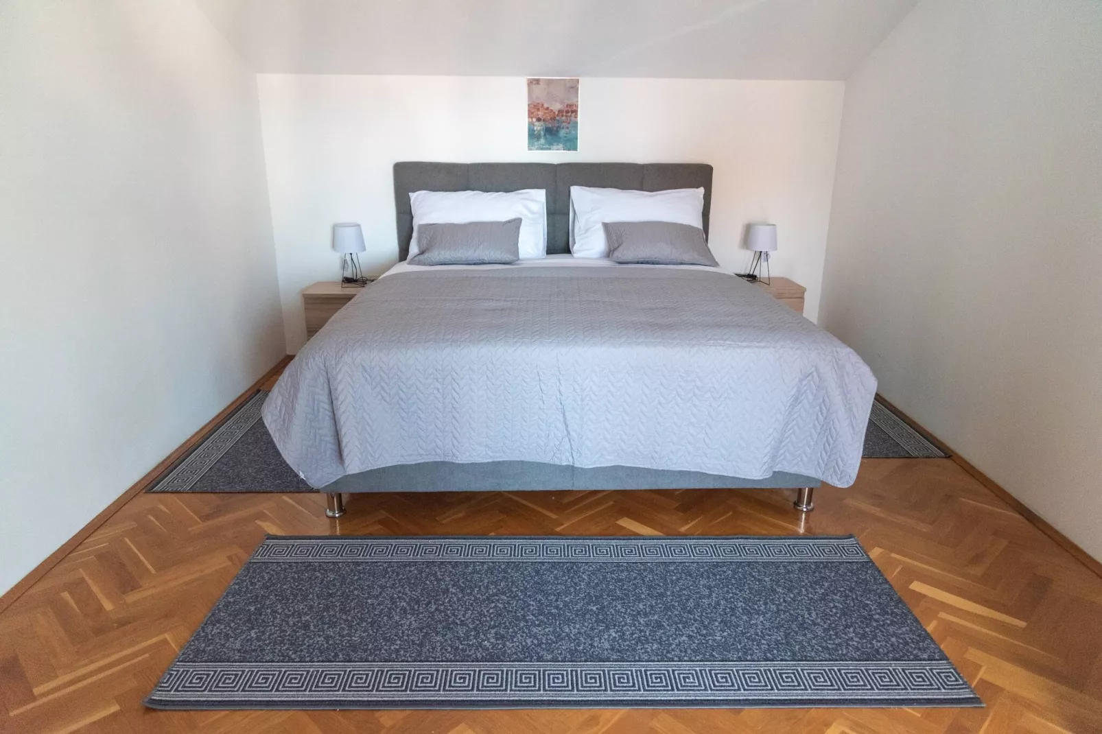 Kastel Gomilica Cozy and Stylish Apartments near the Sea - Classic One Bedroom Apartment (owner II)-Slaapkamer